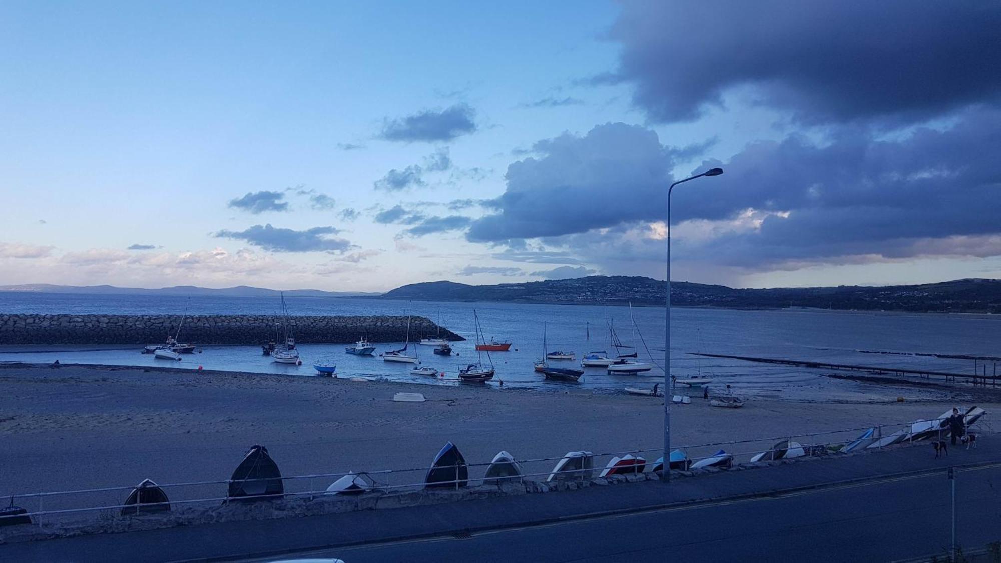 Apartmán 3 Harbour Views Rhôs-on-Sea Exteriér fotografie